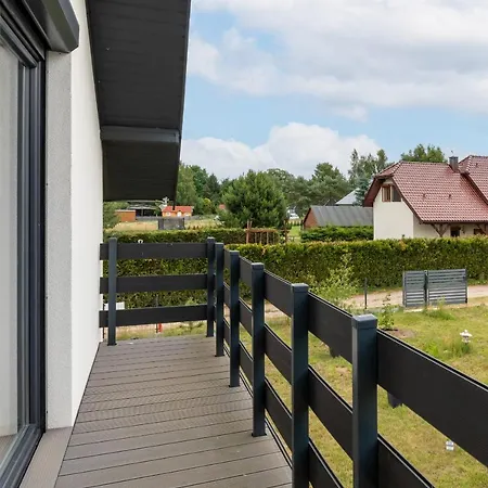 Holiday home Zaciszny Dom Harald - Taras & Ogrod - Wyspa Wolin By Renters *