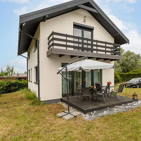 Holiday home Zaciszny Dom Harald - Taras & Ogrod - Wyspa Wolin By Renters Zastan
