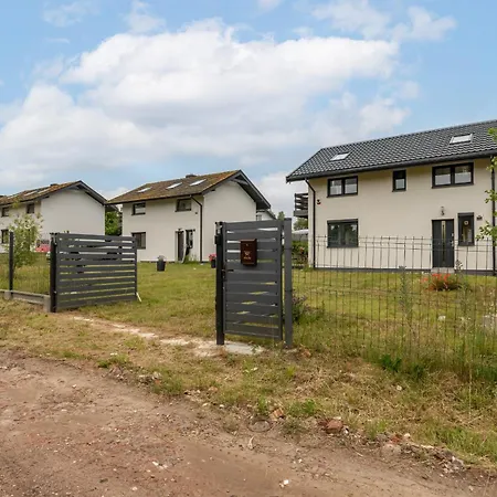 Zaciszny Dom Harald - Taras & Ogrod - Wyspa Wolin By Renters * Zastan